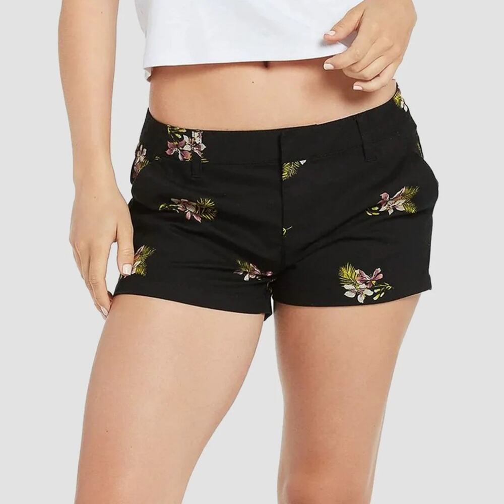 NWT Volcom Frochickie Shorts Size 28 3” Inseam Black Floral Print
